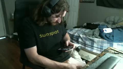 longhairbeardedguy online show from 15, 4, 2026