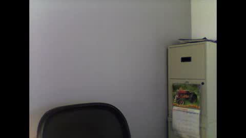 Snapshot of helopilot01 chatting on 24, 10, 2025 helopilot01 online show from 24, 10, 2025