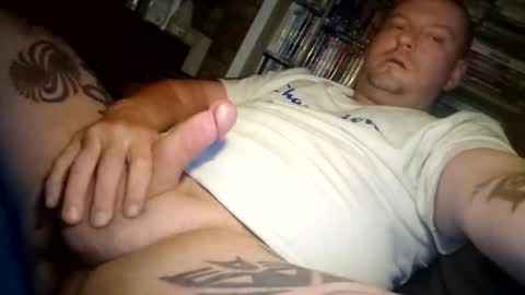 Snapshot of helpmecumhard4uxxx chatting on 7, 4, 2026 helpmecumhard4uxxx online show from 7, 4, 2026
