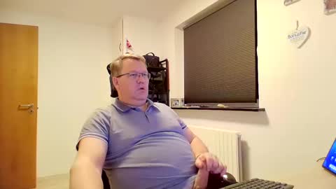 Snapshot of henrikrp1971 chatting on 2, 2, 2025 henrikrp1971 online show from 2, 2, 2025