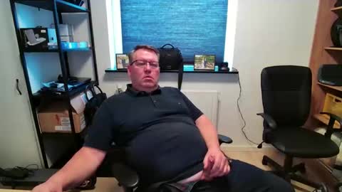 Snapshot of henrikrp1971 chatting on 16, 4, 2026 henrikrp1971 online show from 16, 4, 2026