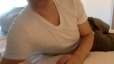 Henryhipster  sub  spank useme new Europe Twink kiss first fit kinky naughty online show from 8, 4, 2026