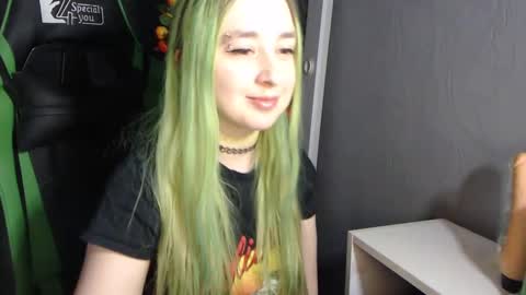 Hentaishiing online show from 4, 1, 2025