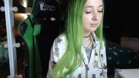 Hentaishiing online show from 3, 3, 2025