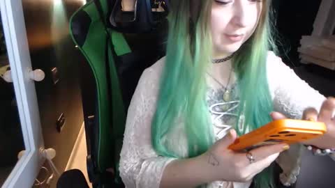 Snapshot of hentaishiing chatting on 10, 11, 2025 Hentaishiing online show from 10, 11, 2025