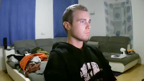 John Pearl online show from 26, 10, 2025