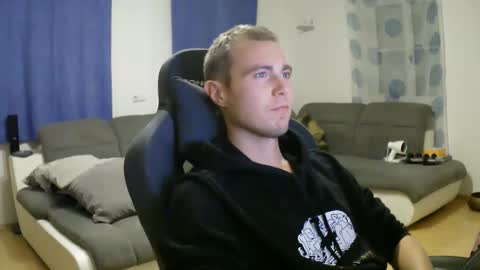 John Pearl online show from 28, 11, 2025