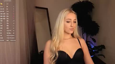 Snapshot of here_wego_again_ chatting on 15, 3, 2026 Elise online show from 15, 3, 2026