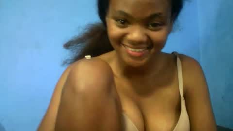 Snapshot of herisse01 chatting on 21, 4, 2026 herisse01 online show from 21, 4, 2026