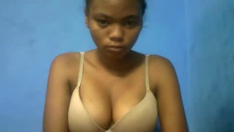 Snapshot of herisse01 chatting on 26, 4, 2026 herisse01 online show from 26, 4, 2026