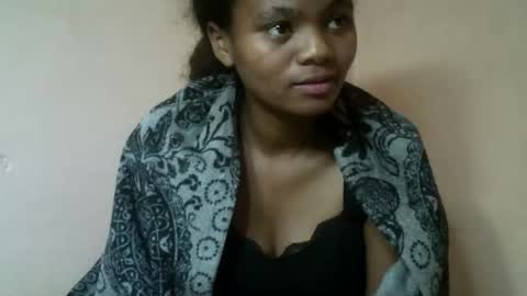 Snapshot of herisse01 chatting on 16, 5, 2026 herisse01 online show from 16, 5, 2026