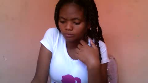 Snapshot of herisse01 chatting on 3, 6, 2026 herisse01 online show from 3, 6, 2026