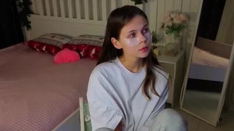 Nicole online show from 20, 3, 2026