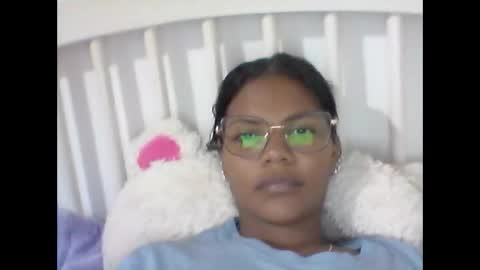 Snapshot of hermione_franco chatting on 9, 4, 2026 hermione_franco online show from 9, 4, 2026