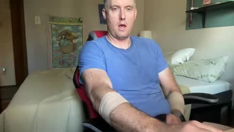 Snapshot of hermitkermit8 chatting on 1, 8, 2026 hermitkermit8 online show from 1, 8, 2026