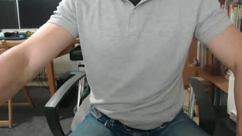 Snapshot of hero0111 chatting on 10, 9, 2025 hero0111 online show from 10, 9, 2025