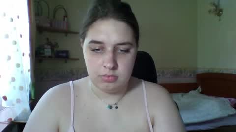 Snapshot of hess_luna_ chatting on 3, 7, 2026 hess_luna_ online show from 3, 7, 2026