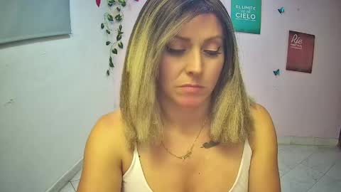 Snapshot of hestesiaxx chatting on 4, 5, 2026 Hestesiaxx online show from 4, 5, 2026