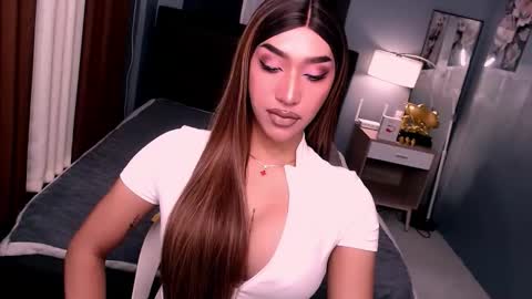 Snapshot of hestiaprytanei chatting on 4, 4, 2026 bry online show from 4, 4, 2026