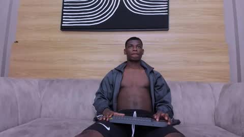 heteros men online show from 17, 10, 2025