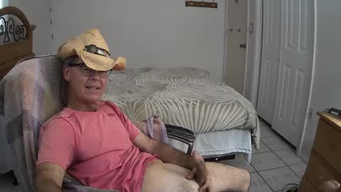 hewes1 online show from 3, 2, 2025