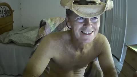 hewes1 online show from 11, 2, 2025