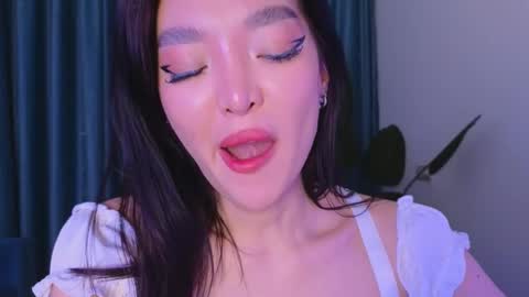 Audrey online show from 26, 2, 2025