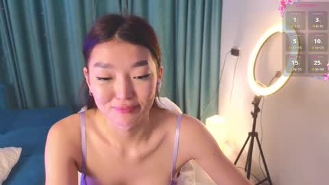 Snapshot of hey_herbal chatting on 4, 2, 2026 Audrey online show from 4, 2, 2026