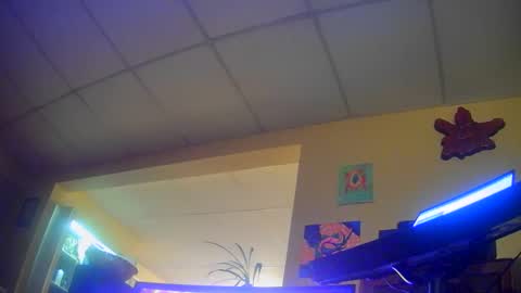 Snapshot of heynowbrowncow1 chatting on 12, 9, 2025 The Auger online show from 12, 9, 2025