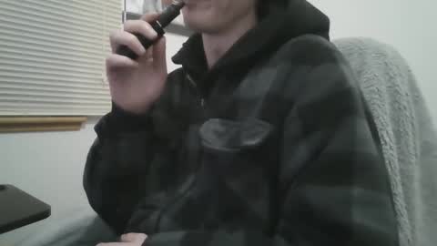Snapshot of hghdea chatting on 2, 2, 2025 Highdea online show from 2, 2, 2025