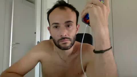 Snapshot of hhombre chatting on 25, 6, 2026 hhombre online show from 25, 6, 2026