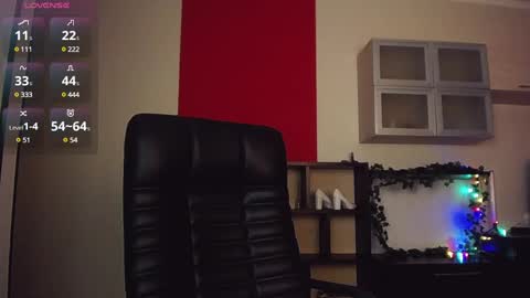 Lina online show from 16, 2, 2025