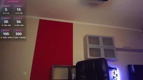 Lina online show from 9, 3, 2025