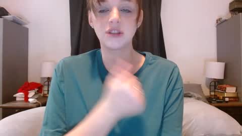 Snapshot of hi_cut_cutie chatting on 20, 2, 2026 Paige online show from 20, 2, 2026
