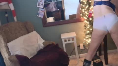 hidden_gold_milf online show from 3, 12, 2025