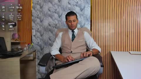 Snapshot of hiddenoffice chatting on 16, 4, 2026 George online show from 16, 4, 2026