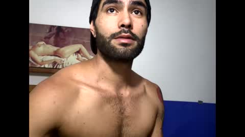 Snapshot of hideonbush051 chatting on 16, 11, 2025 hideonbush online show from 16, 11, 2025