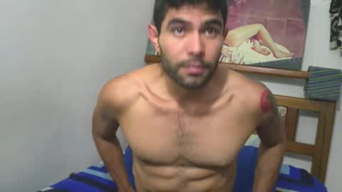 Snapshot of hideonbush051 chatting on 3, 2, 2026 hideonbush online show from 3, 2, 2026