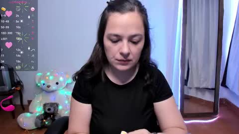 Snapshot of hidianapaola chatting on 3, 10, 2025 Diana online show from 3, 10, 2025
