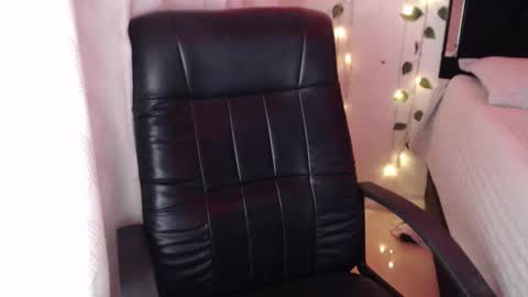 Snapshot of high_fortune chatting on 7, 11, 2025 high online show from 7, 11, 2025