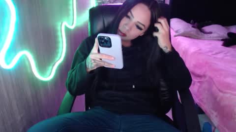 high online show from 11, 1, 2026