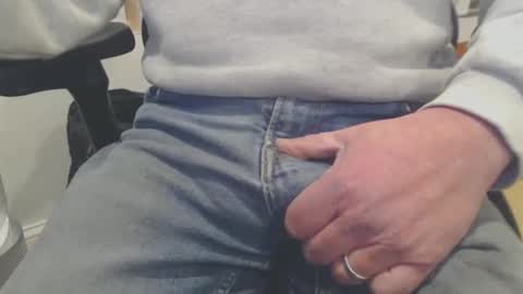 Snapshot of highlanderny99 chatting on 2, 1, 2025 Highlander online show from 2, 1, 2025