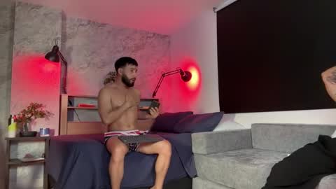 Terry and E online show from 20, 9, 2025