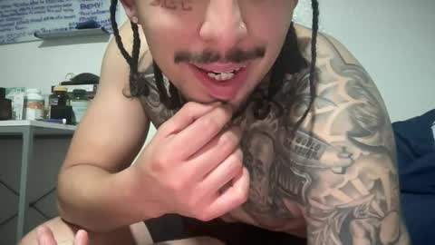 hihello300 online show from 24, 11, 2025