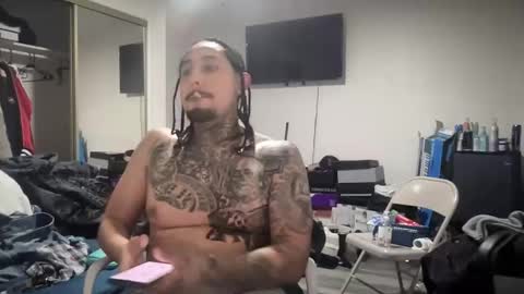 hihello400 online show from 18, 12, 2025