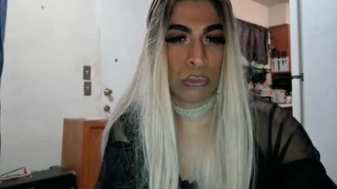 hihheelstranny online show from 1, 2, 2025