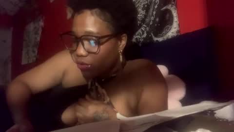 hiimz3 online show from 28, 9, 2025