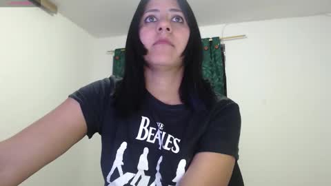 Snapshot of hilari18 chatting on 11, 2, 2026 hilaril18 online show from 11, 2, 2026