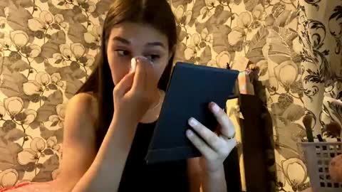 Snapshot of hildarudd chatting on 1, 5, 2026 Ariel online show from 1, 5, 2026