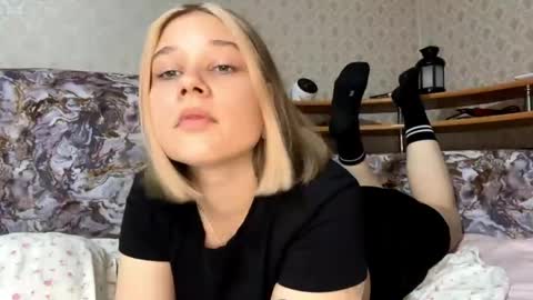 Snapshot of hildeconery chatting on 10, 5, 2026 Julia online show from 10, 5, 2026